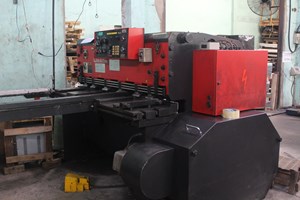 GIA CÔNG CẮT CÁN BO CẠNH THÉP LA 